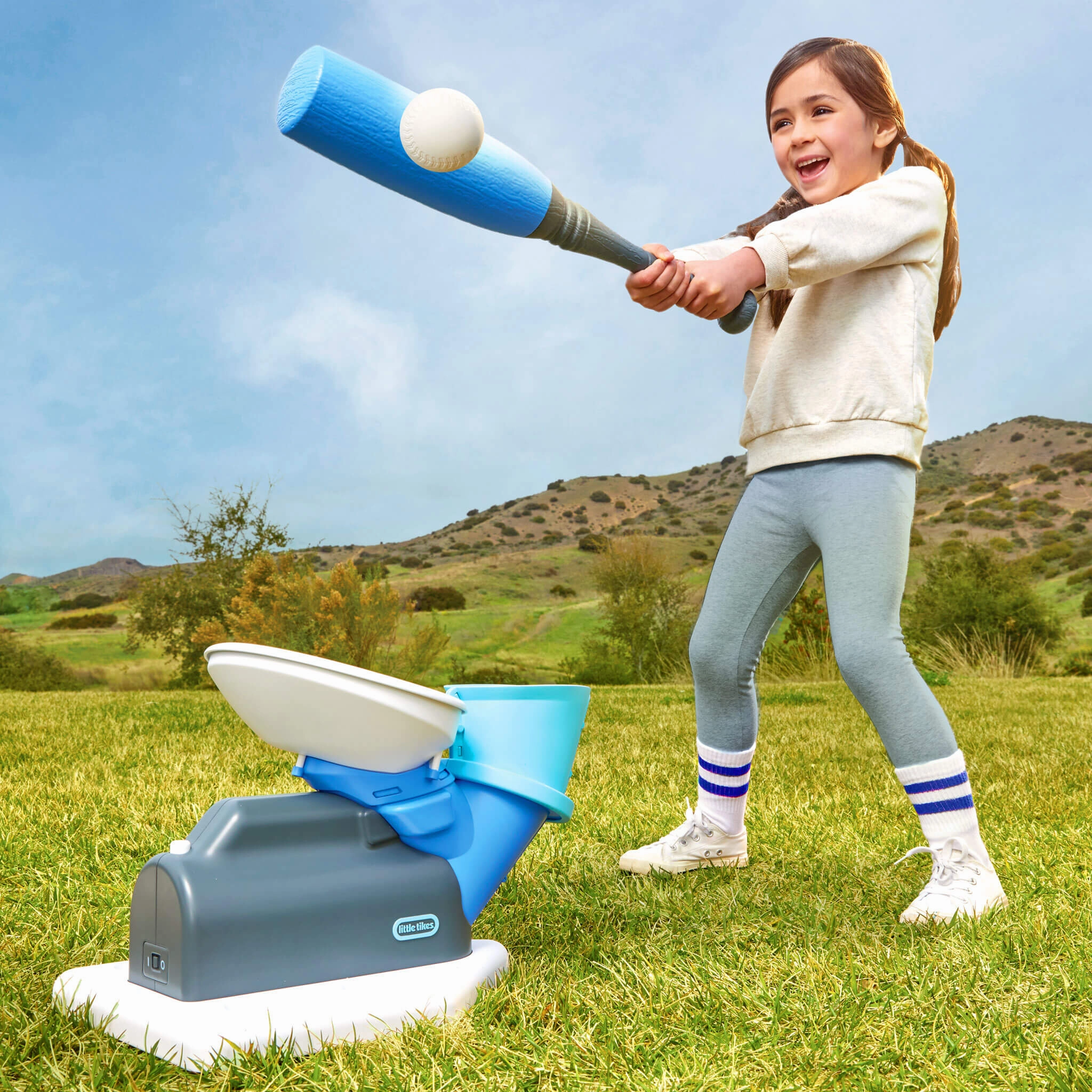 2-in-1 Pop 'n Pitch Trainer  Automated Pitching Machine