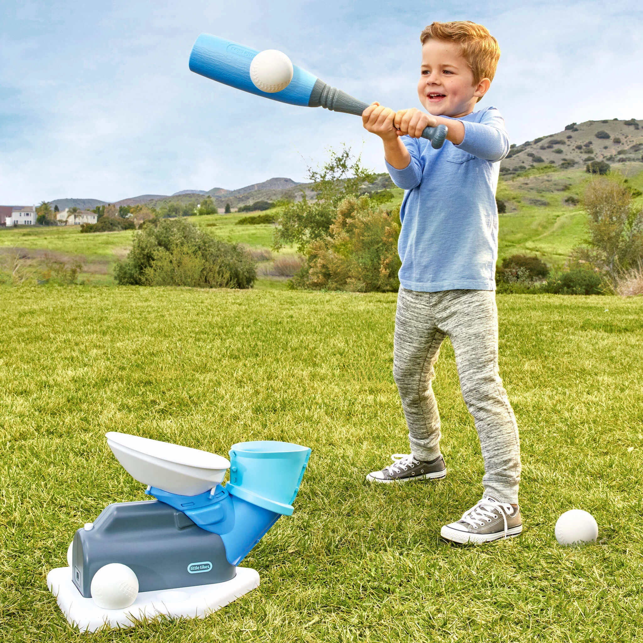 2-in-1 Pop 'n Pitch Trainer  Automated Pitching Machine