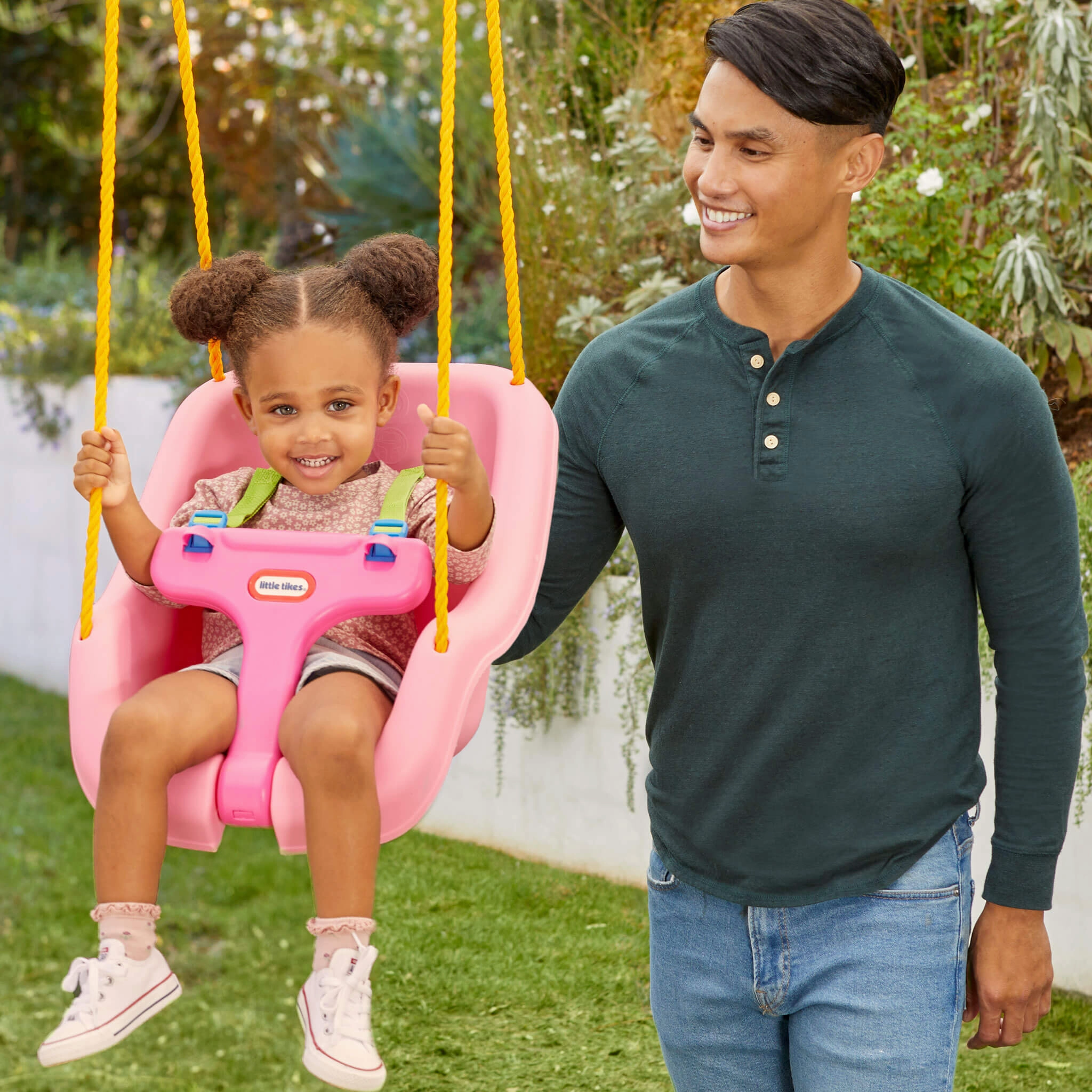 2-in-1 Snug 'n Secure Swing - Pink