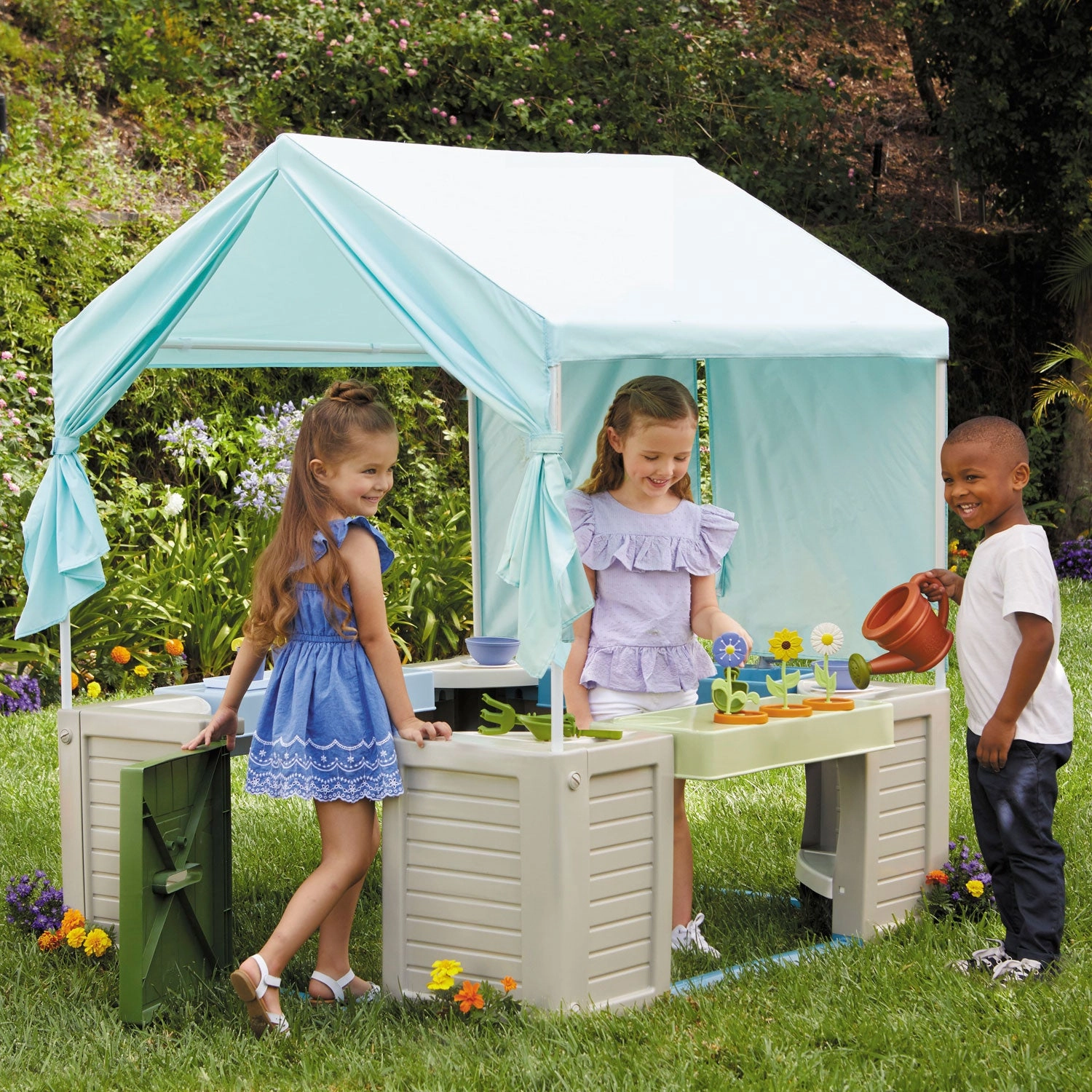 Backyard Bungalow House with Kitchen, Lemonade Stand, and Gardening Station