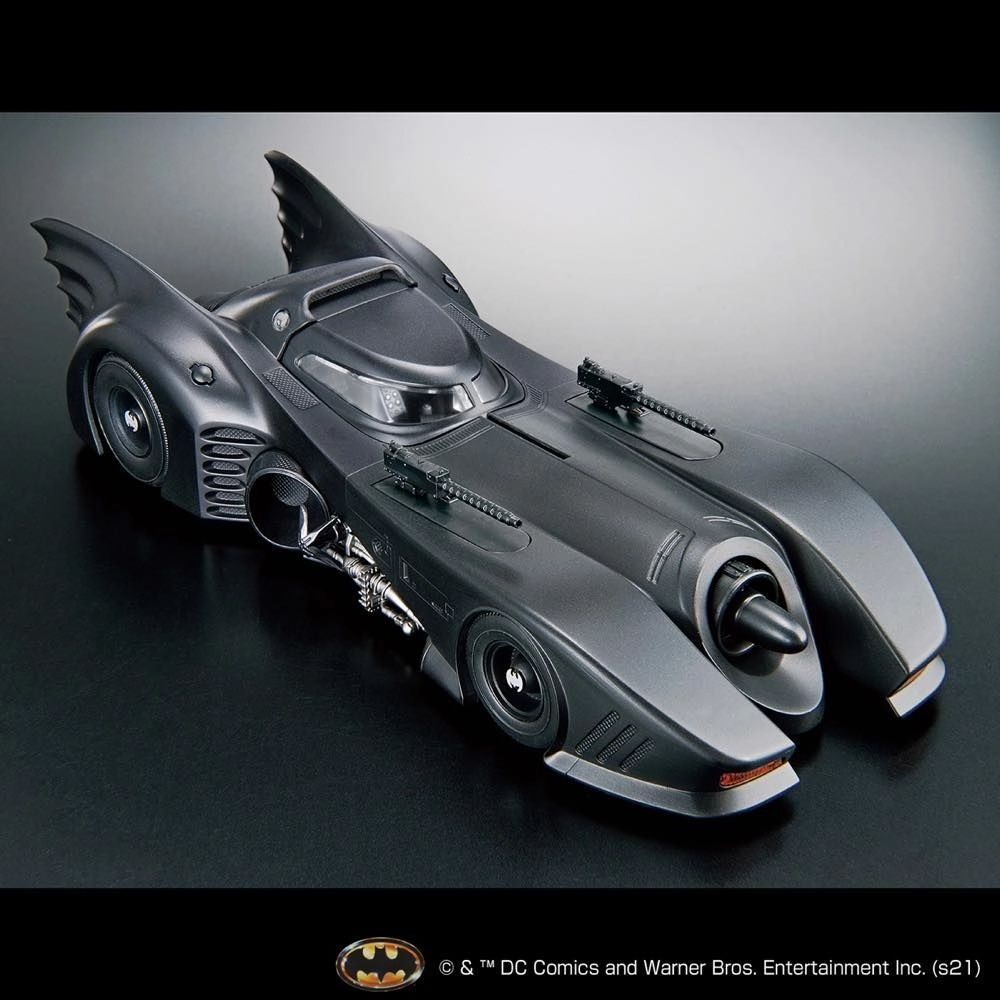 Bandai 1/35 Tim Burton's Batman Batmobile [Batman Ver.] Model Kit