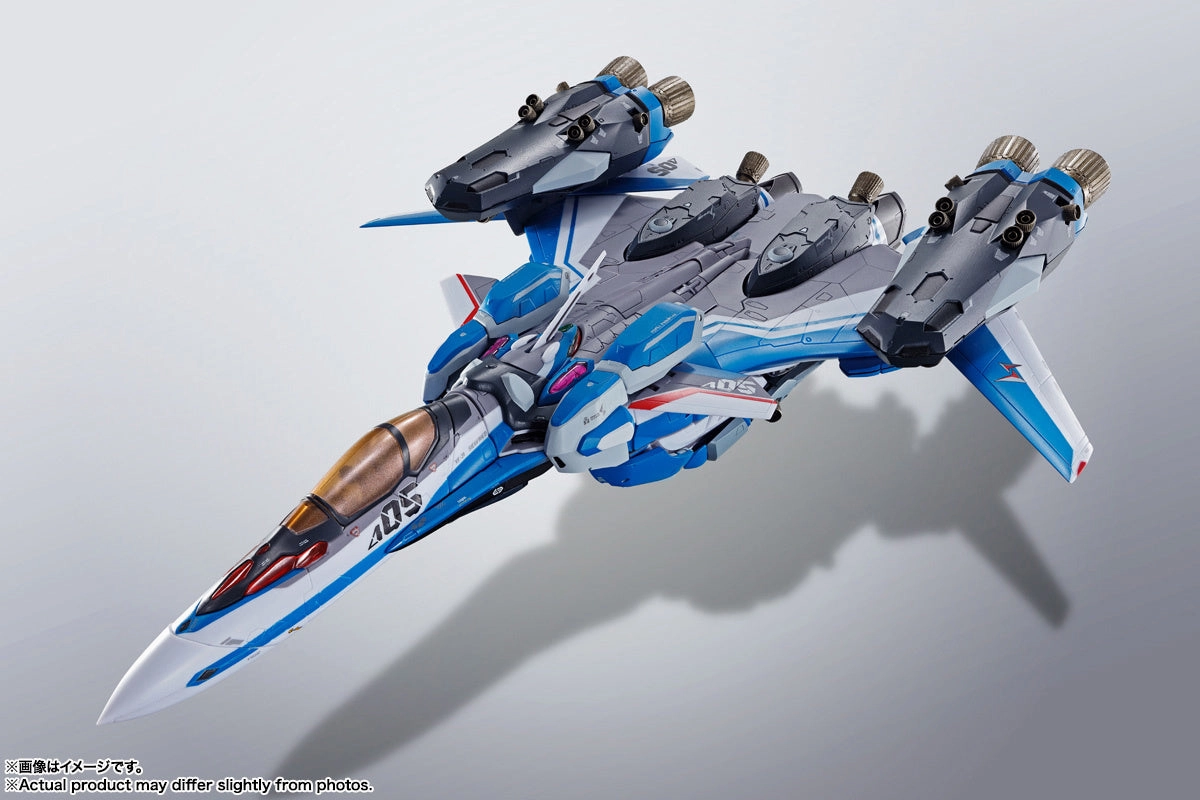 Bandai DX Chogokin Macross Delta VF-31J Super Siegfried (Hayate Immelmann Use Revival Ver.) Action Figure