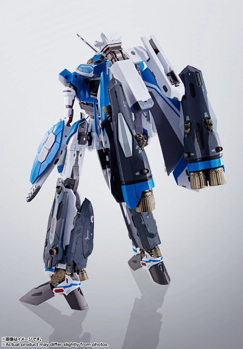 Bandai DX Chogokin Macross Delta VF-31J Super Siegfried (Hayate Immelmann Use Revival Ver.) Action Figure