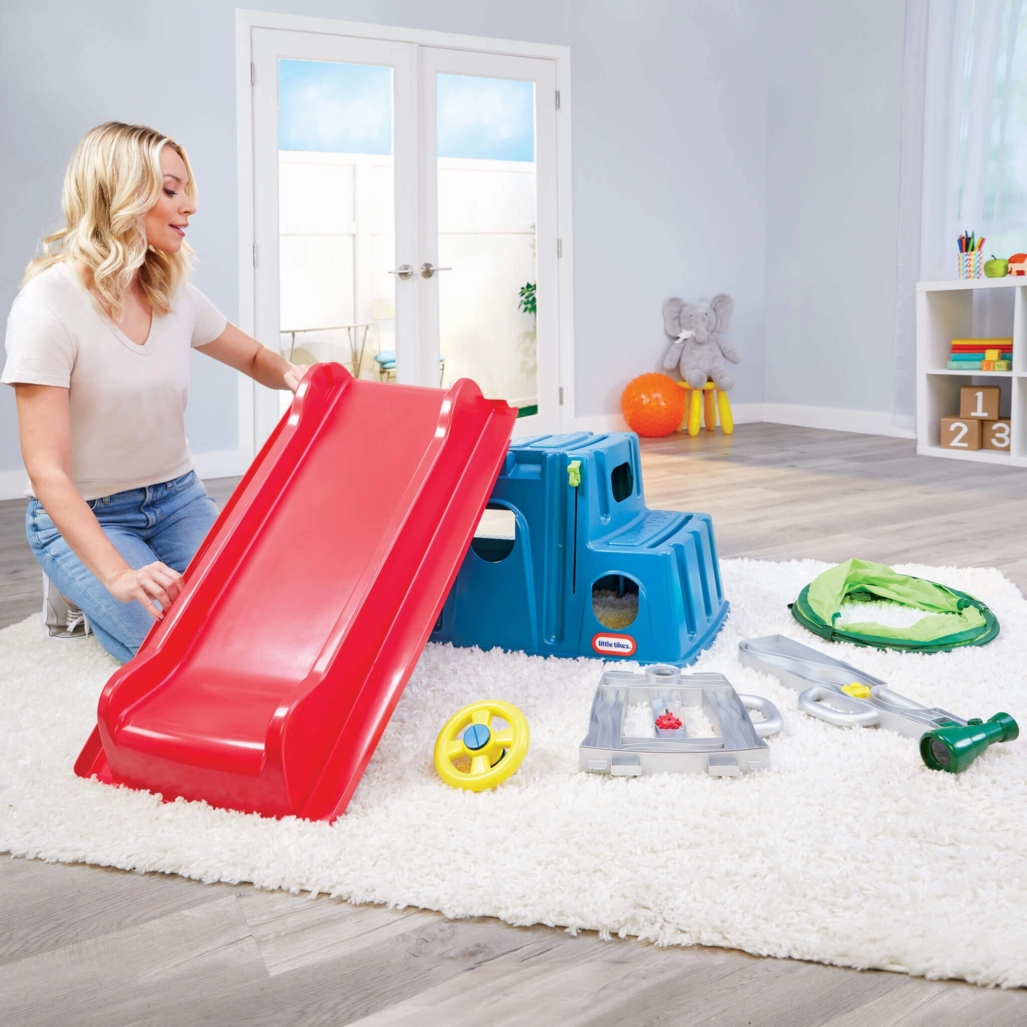 Easy Store Slide & Explore