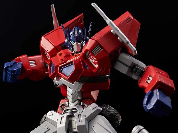 Flame Toys Furai Model Transformers Optimus Prime {Attack Mode) Model Kit