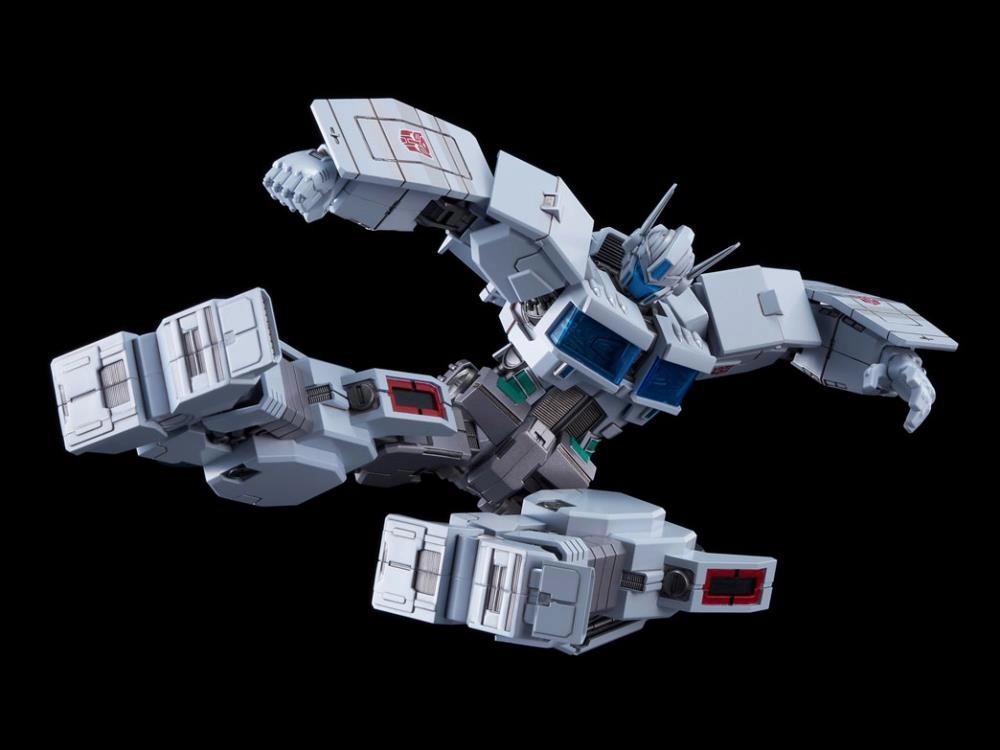 Flame Toys Furai Model Transformers Ultra Magnus IDW Ver. Model Kit