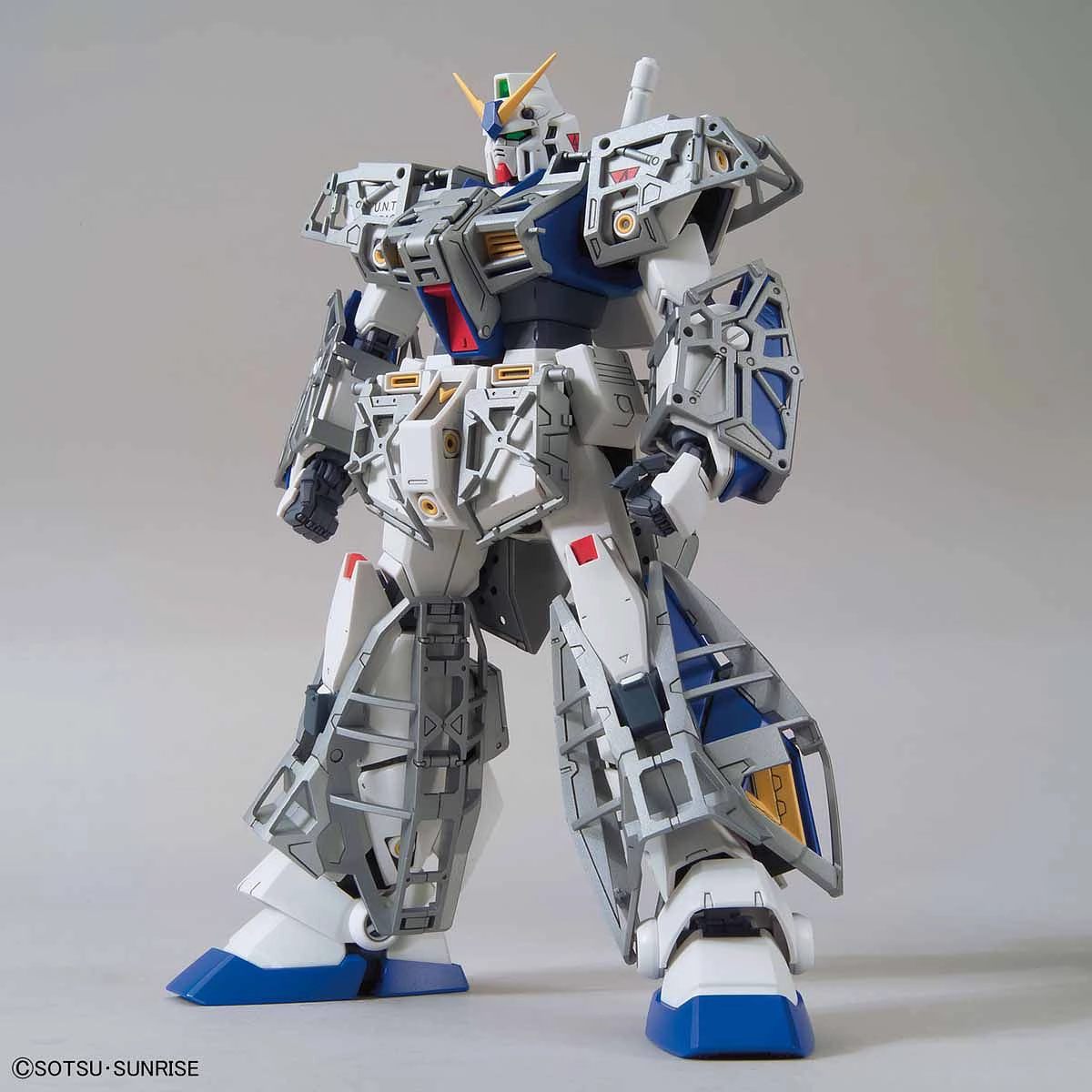 Gundam 1/100 MG 0080: War in the Pocket RX-78NT-1 Gundam NT-1 Alex Ver. 2.0 Model Kit