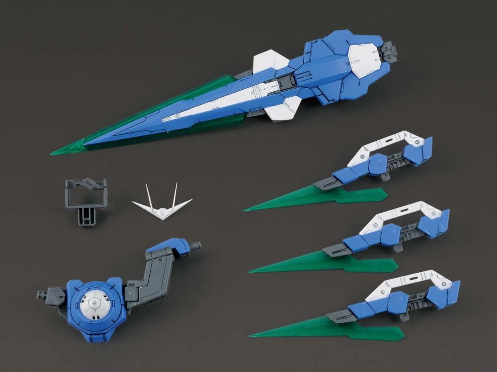 Gundam 1/100 MG 00 OO Battlefield Record GNT-0000/FS 00 Qan[T] (Quanta) Full Saber Model Kit