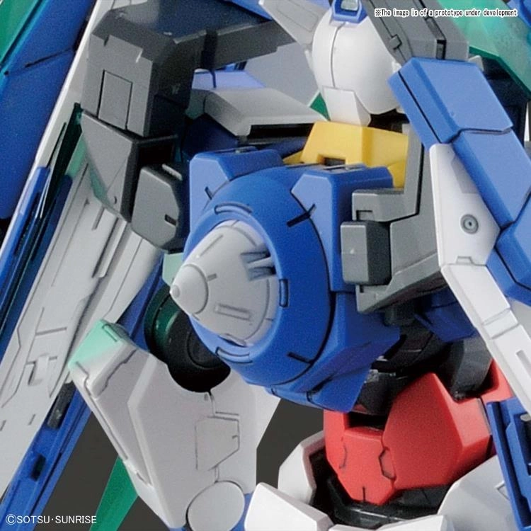 Gundam 1/100 MG 00 OO Battlefield Record GNT-0000/FS 00 Qan[T] (Quanta) Full Saber Model Kit