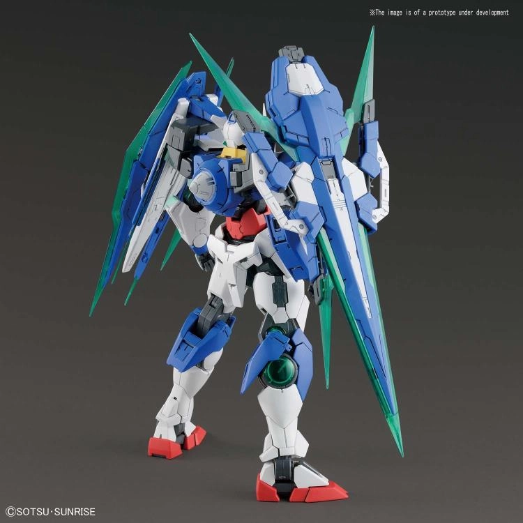Gundam 1/100 MG 00 OO Battlefield Record GNT-0000/FS 00 Qan[T] (Quanta) Full Saber Model Kit
