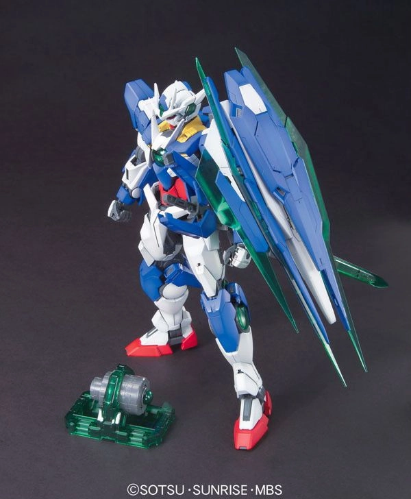 Gundam 1/100 MG OO GNT-0000 00 Qan[t] Quanta Celestial Being Model Kit