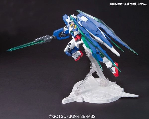 Gundam 1/100 MG OO GNT-0000 00 Qan[t] Quanta Celestial Being Model Kit