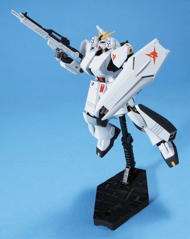 Gundam 1/144 HGUC #093 Char's Counterattack MSV FA-93HWS Nu Gundam HWS (Heavy Weapon System) Model Kit