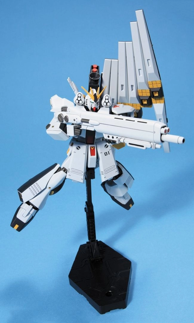 Gundam 1/144 HGUC #093 Char's Counterattack MSV FA-93HWS Nu Gundam HWS (Heavy Weapon System) Model Kit