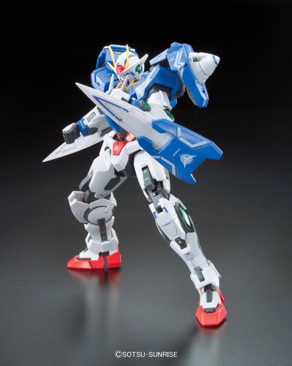Gundam 1/144 RG #18 Gundam 00 GN-0000 GNR-010 00 Raiser Model Kit