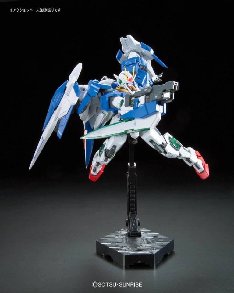 Gundam 1/144 RG #18 Gundam 00 GN-0000 GNR-010 00 Raiser Model Kit