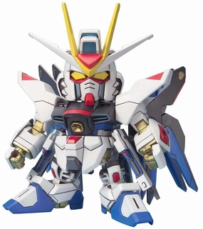 Gundam SD BB #288 Strike Freedom Gundam Model Kit