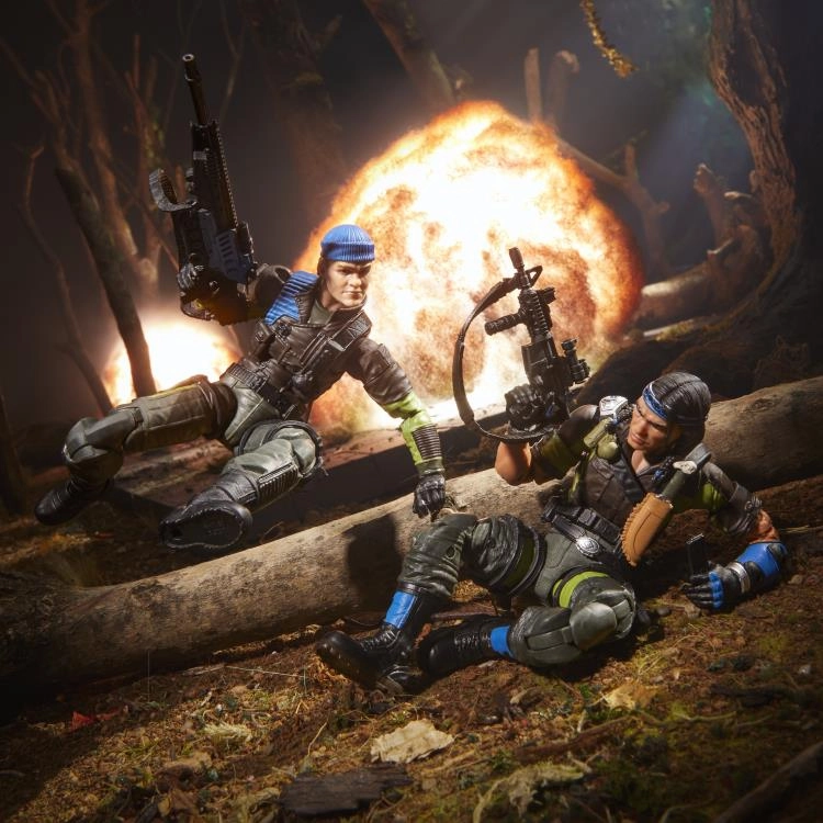 Hasbro G.I. Joe Classified Series #128 Low-Light, Spirit Iron-Knife and Niyol Action Figure