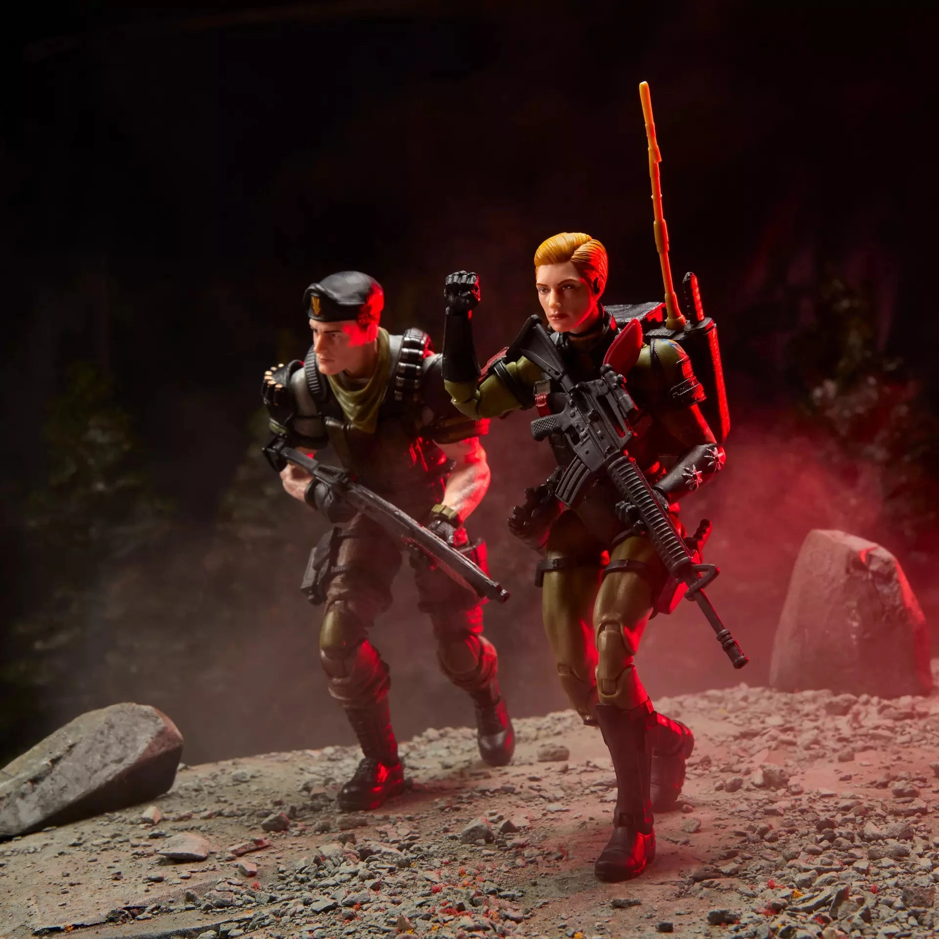 Hasbro G.I. Joe Classified Series #138 Vincent R Falcon Falcone and Quarrel Action Figure