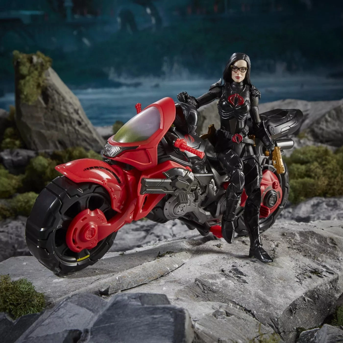 Hasbro G.I. Joe Classified Series #13 Baroness with Cobra C.O.I.L Vehicle Action Figure