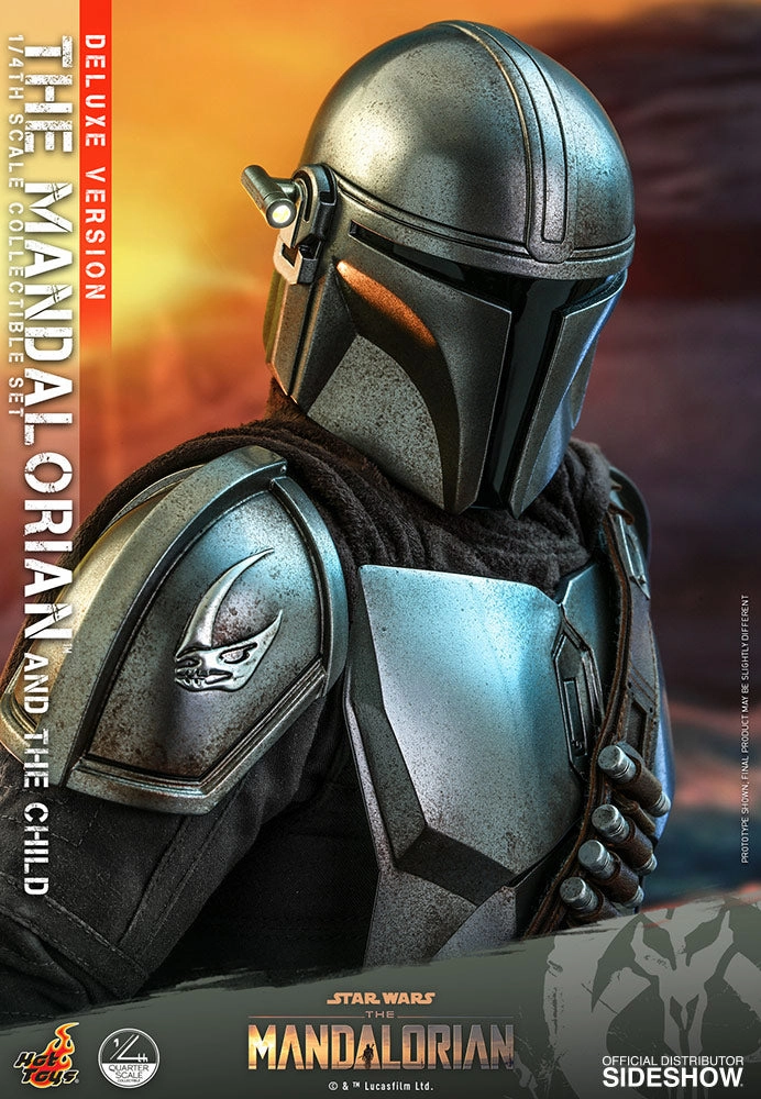 Hot Toys The Mandalorian and The Child / Grogu (Deluxe Version) - 1/4 Scale