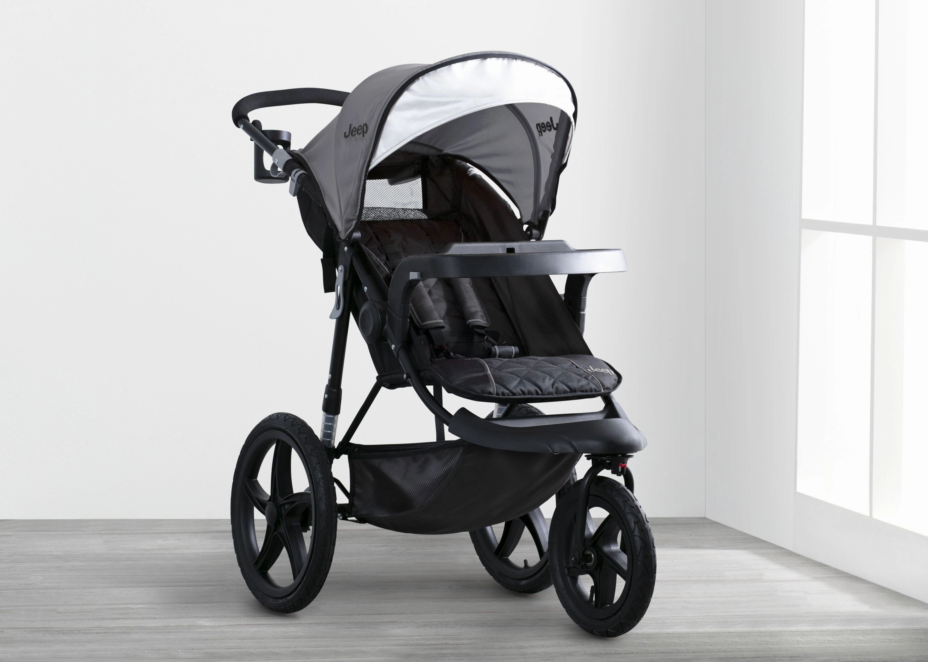 Jeep Classic Jogging Stroller