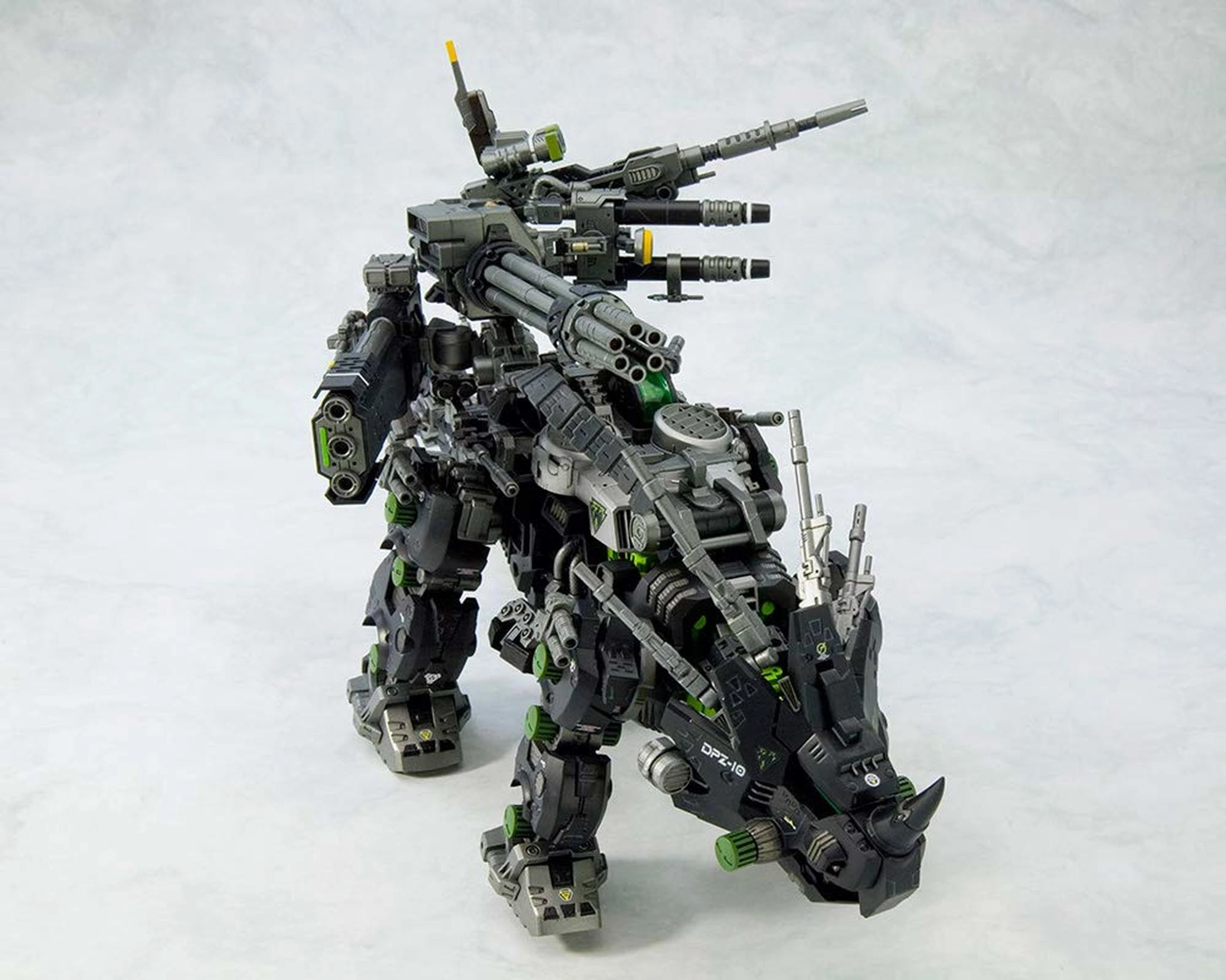 Kotobukiya Zoids HMM-021 DPZ-10 Dark Horn 1/72 Scale Model Kit