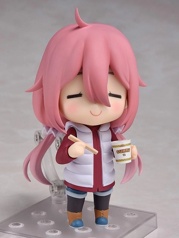 Nendoroid #903 Nadeshiko Kagamihara Yuru Camp