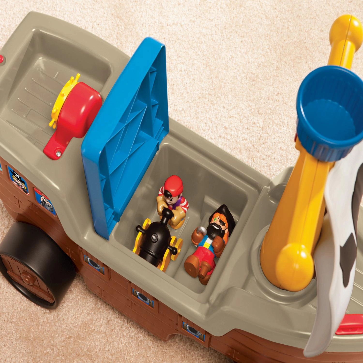 Play 'n Scoot Pirate Ship