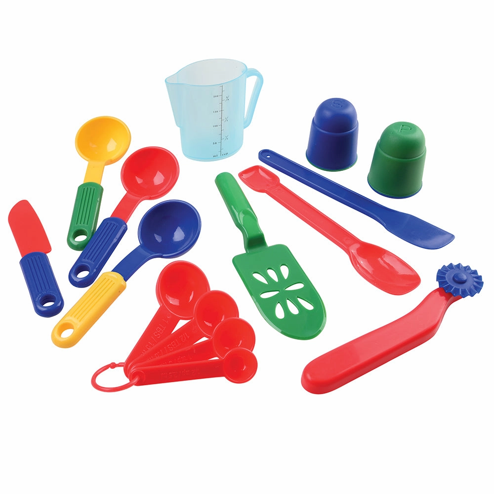 Pretend Bake 'N Play | 69-Piece Play Food Set