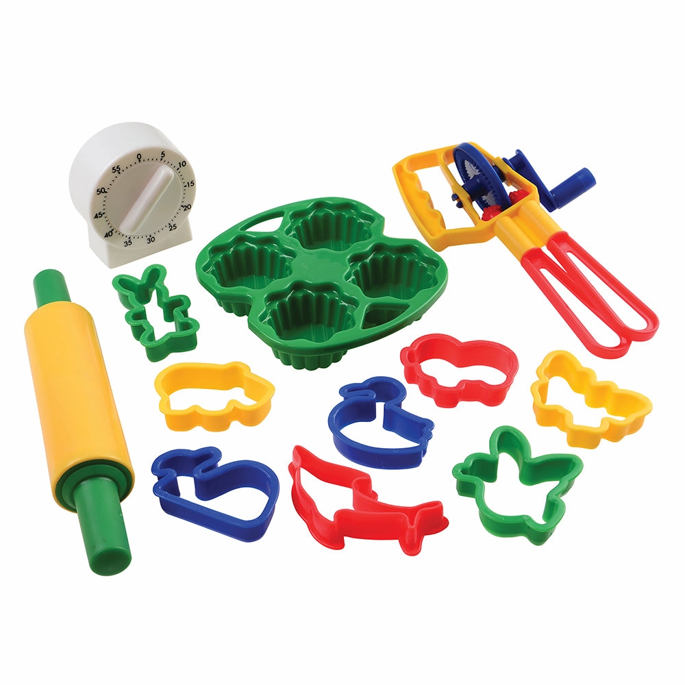 Pretend Bake 'N Play | 69-Piece Play Food Set