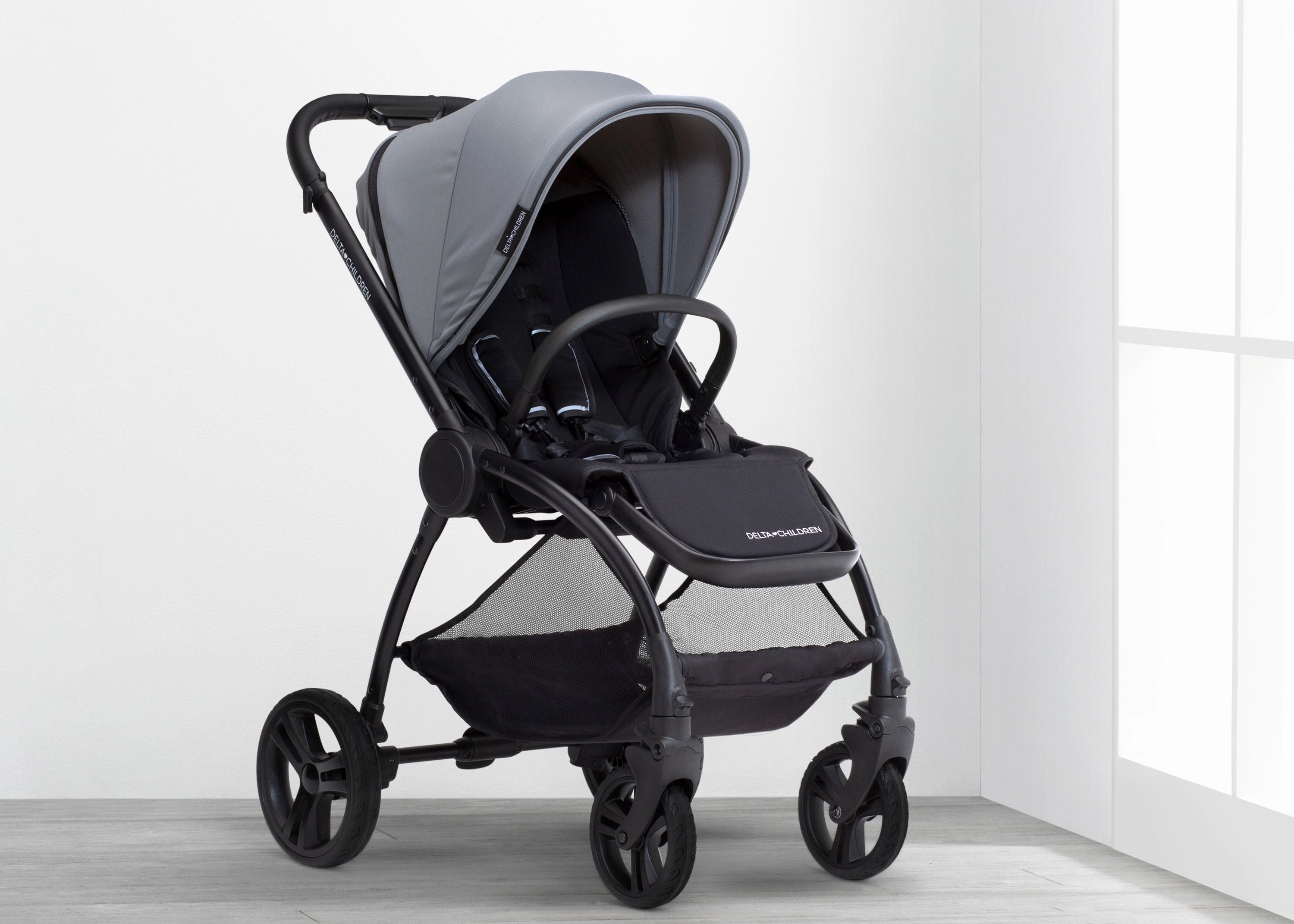 Revolve Reversible Stroller