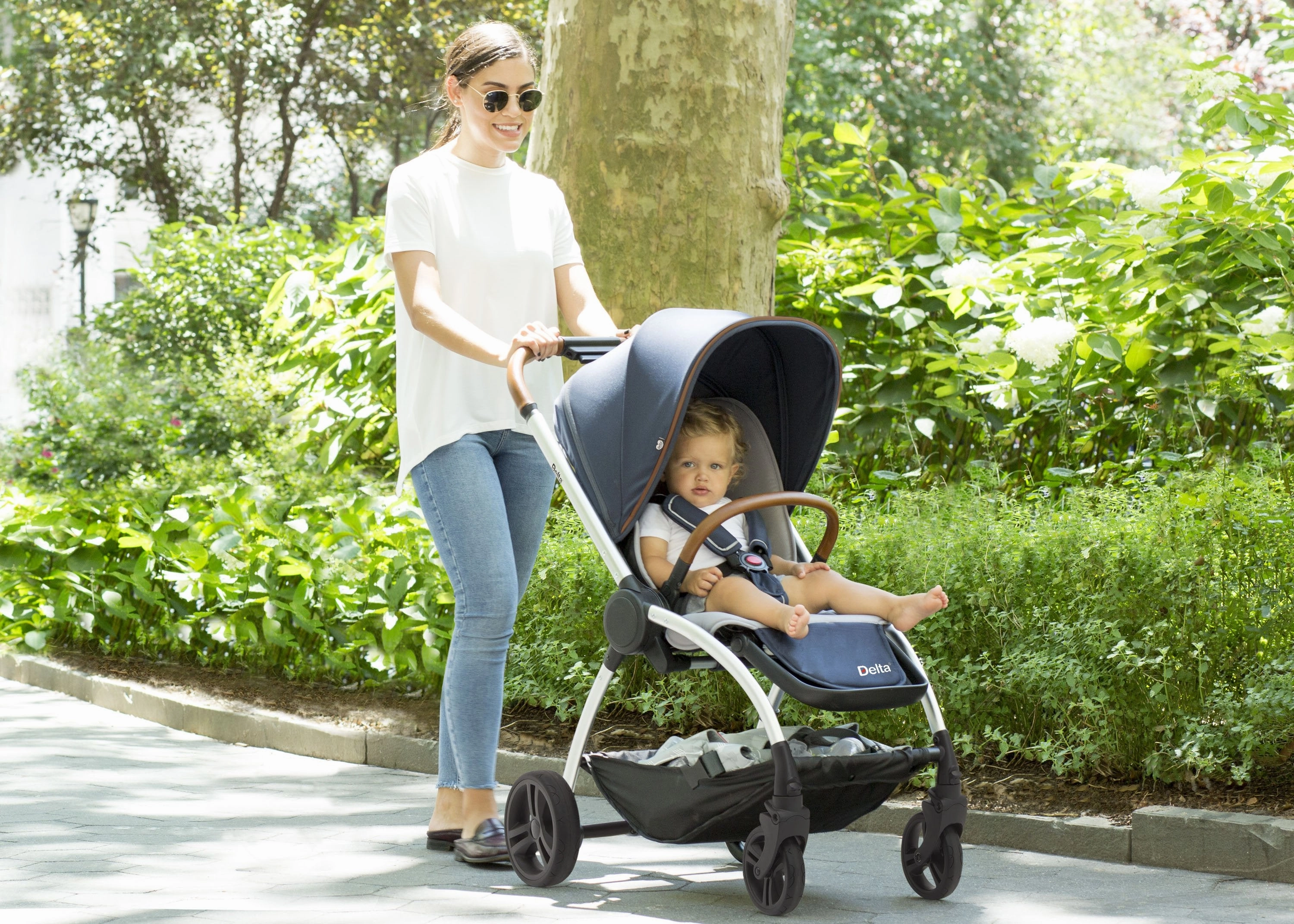 Revolve Reversible Stroller