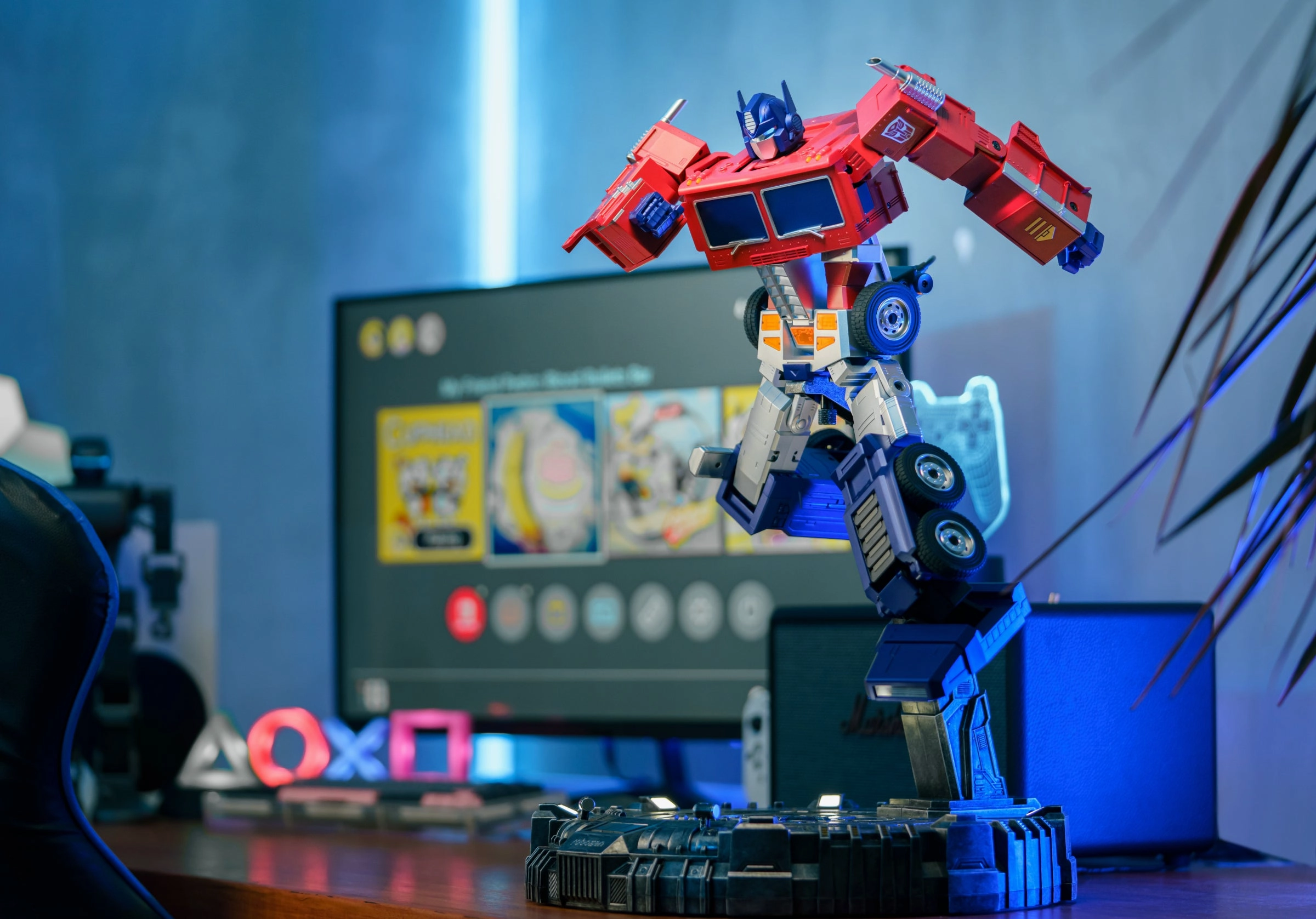Robosen Transformers AI Base Charging Stand for Flagship / Elite Optimus Prime