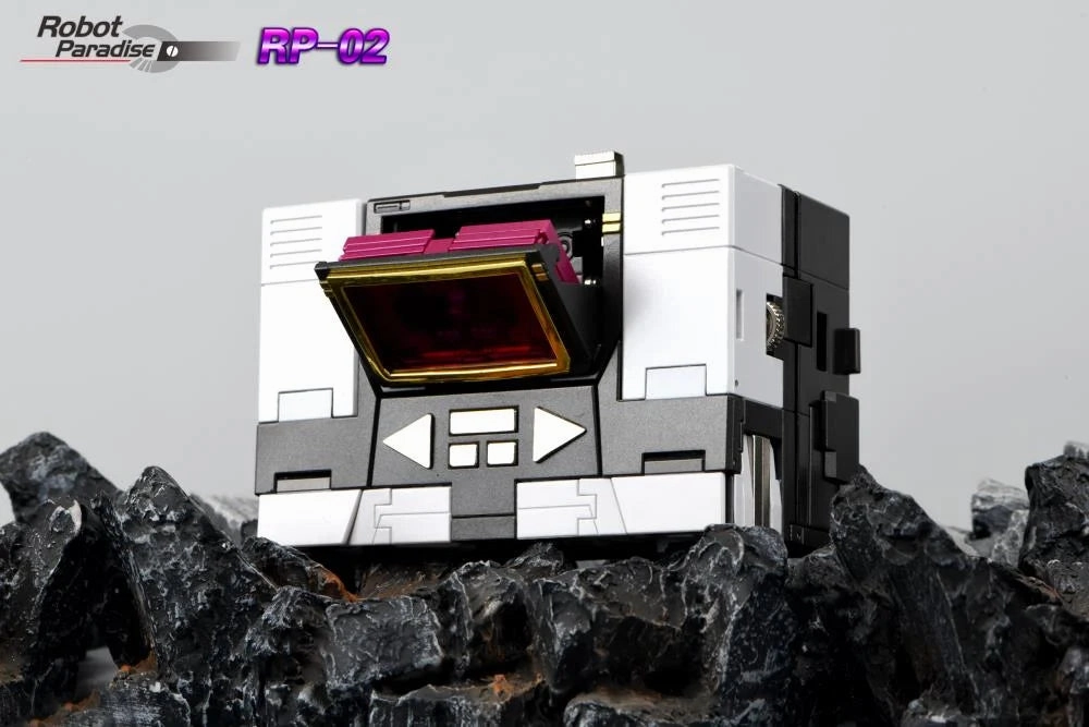 Robot Paradise RP-02 Acoustic and Night Bat Blaster Action Figure