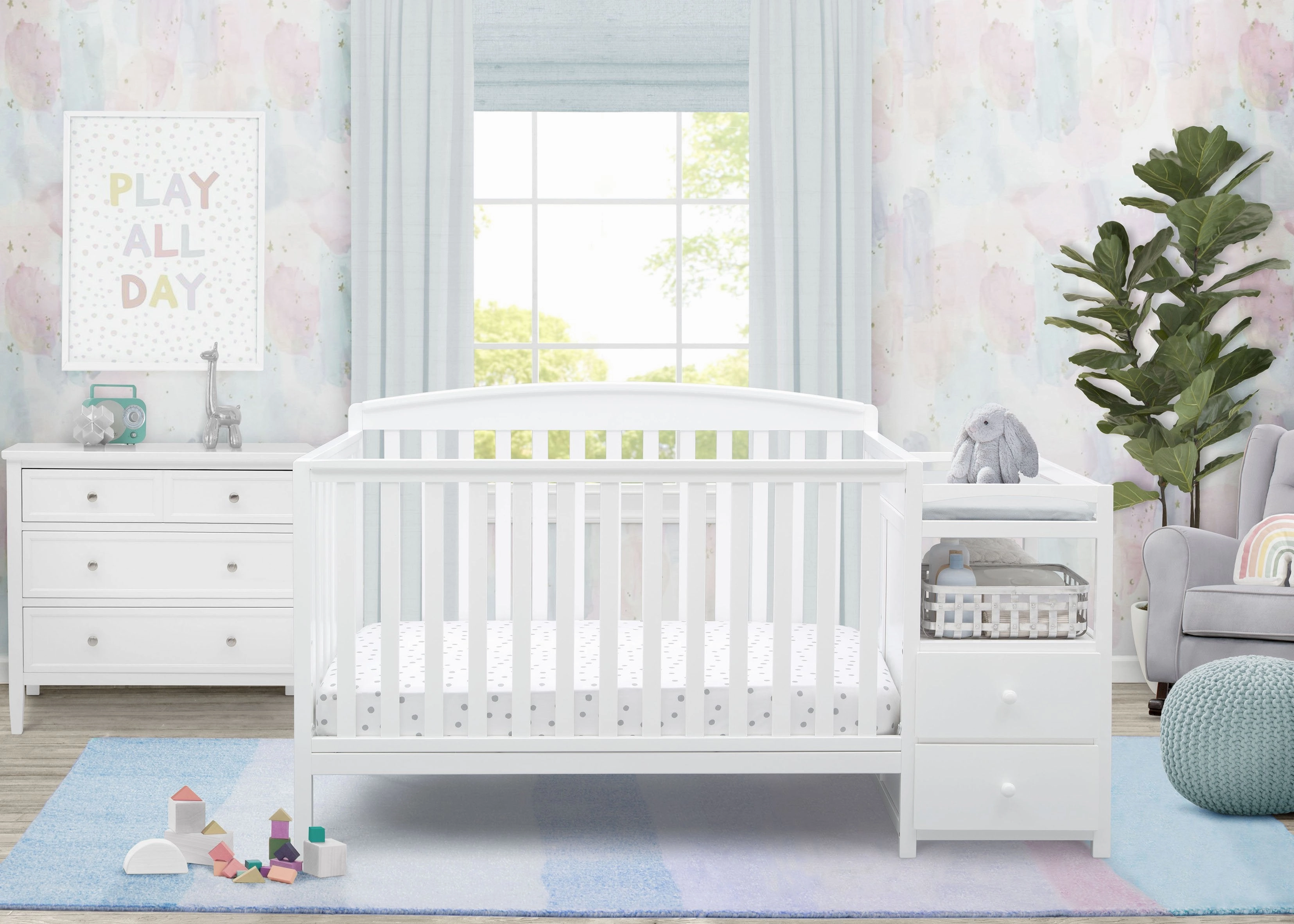 Royal Convertible Crib and Changer