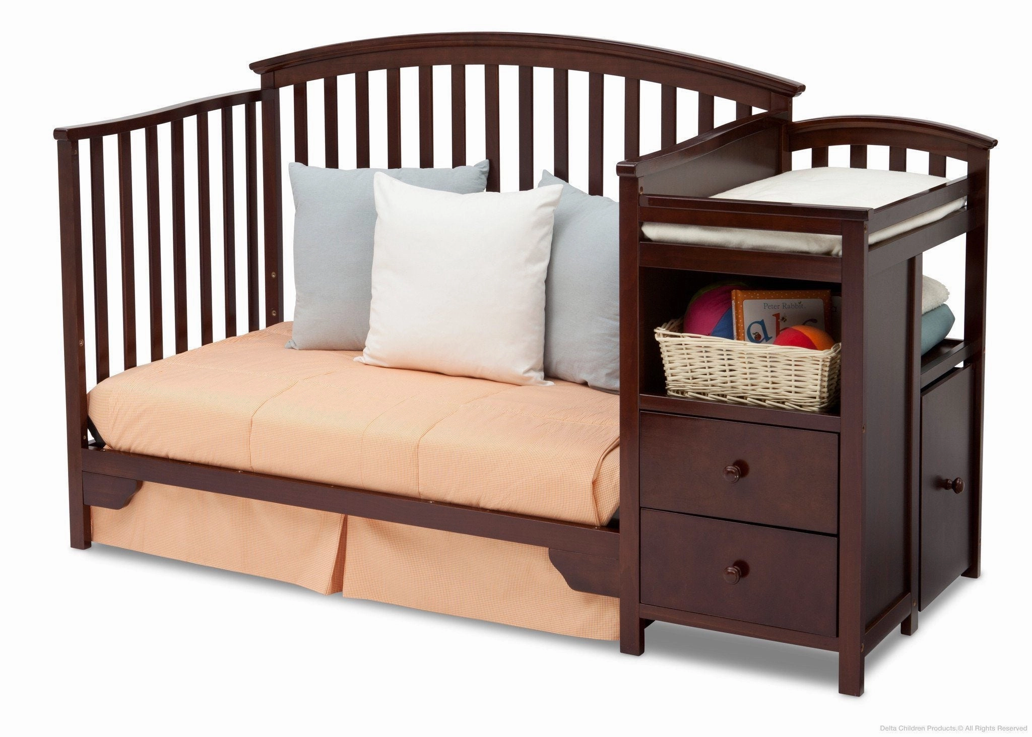 Sonoma Crib N Changer