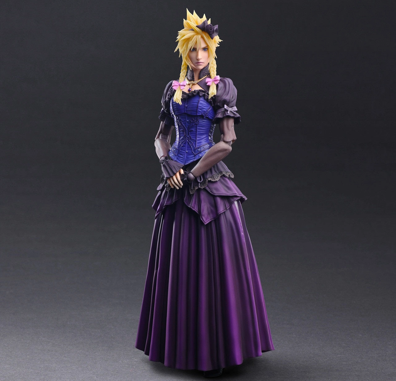 Square Enix Final Fantasy VII Remake Cloud Strife (Dress Ver.) Play Arts Kai Action Figure