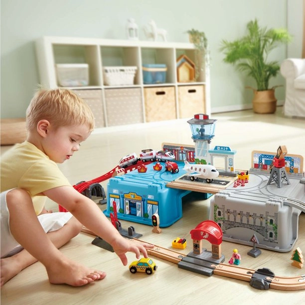 Super Cityscape Transport Bucket Train Set