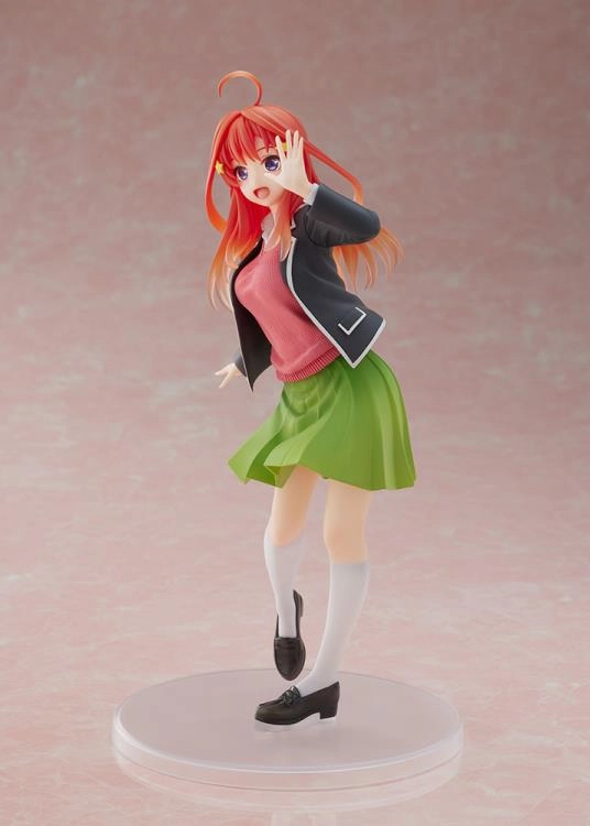 Taito Coreful Itsuki Nakano (Uniform Ver.) The Quintessential Quintuplets Figure Statue
