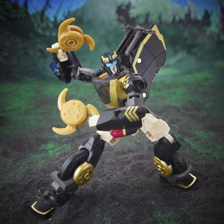 Transformers Generations Legacy Evolution Deluxe Class Animated Universe Prowl Action Figure
