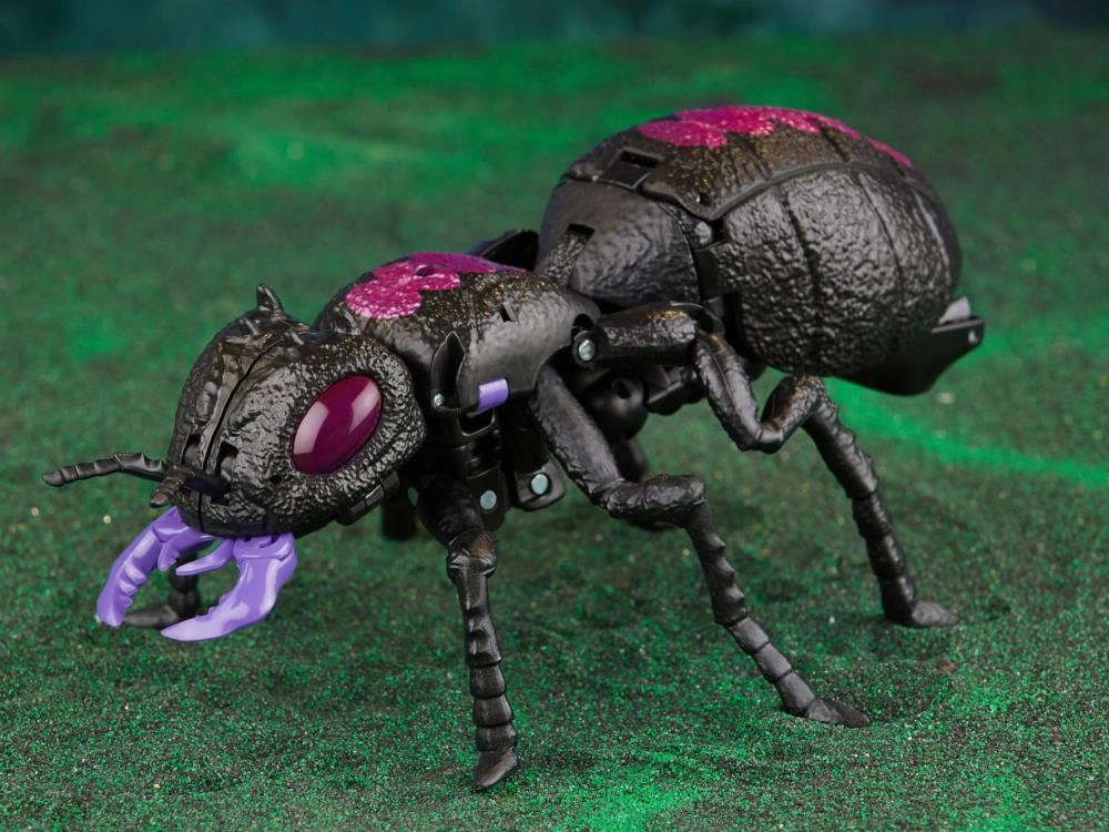 Transformers Generations Legacy Evolution Selects Voyager Class Antagony Action Figure