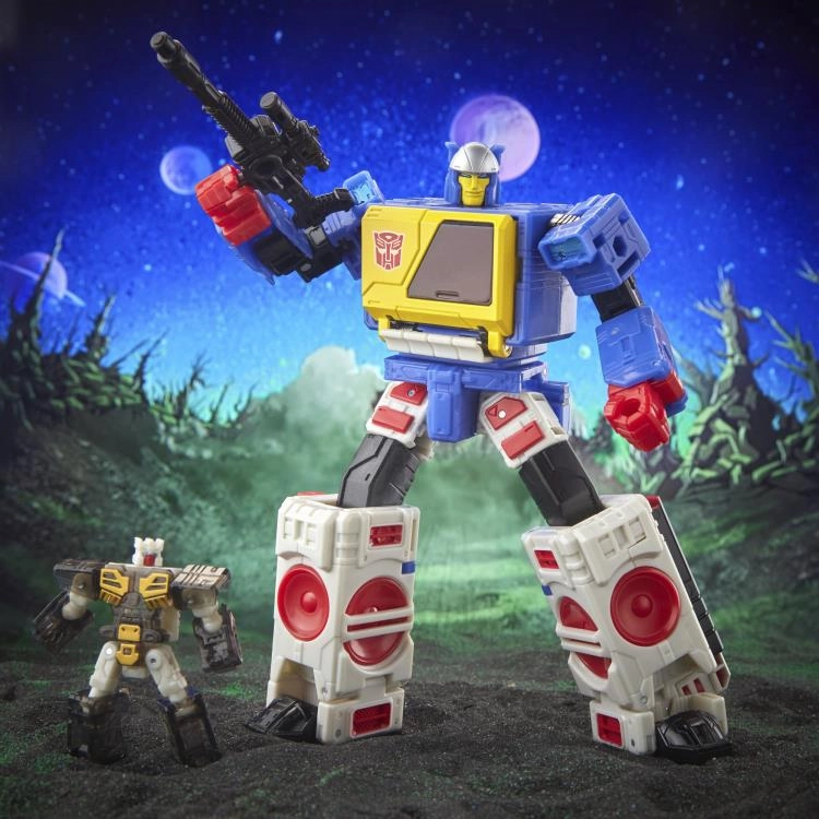 Transformers Generations Legacy Evolution Voyager Class Twincast and Autobot Rewind Action Figure