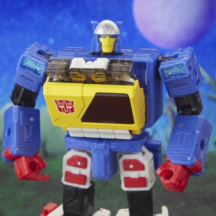 Transformers Generations Legacy Evolution Voyager Class Twincast and Autobot Rewind Action Figure