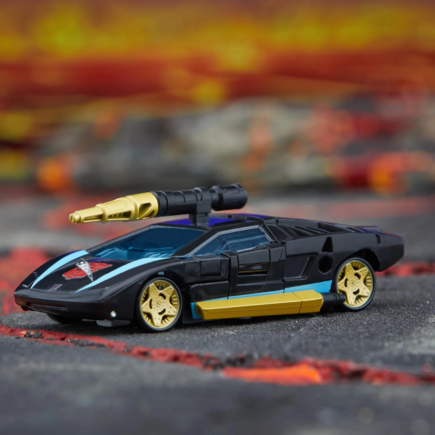 Transformers Generations Legacy United Deluxe Class Armada Universe Wheeljack Action Figure