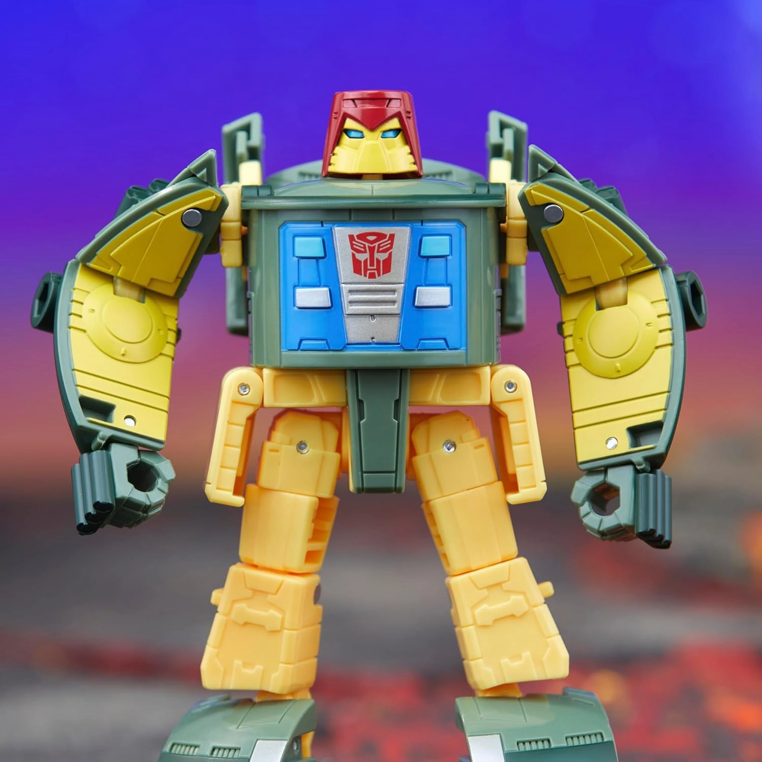 Transformers Generations Legacy United Deluxe Class Autobot Cosmos Action Figure