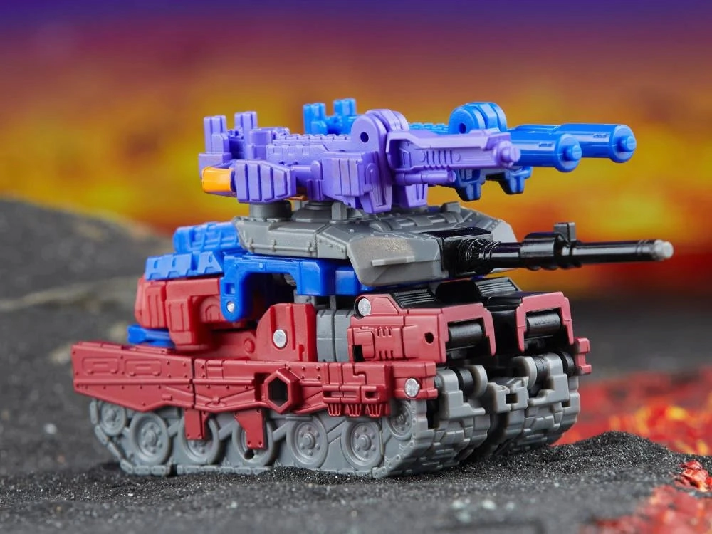 Transformers Generations Legacy United Deluxe Class G1 Universe Quake, Heater, and Tiptop Action Figure