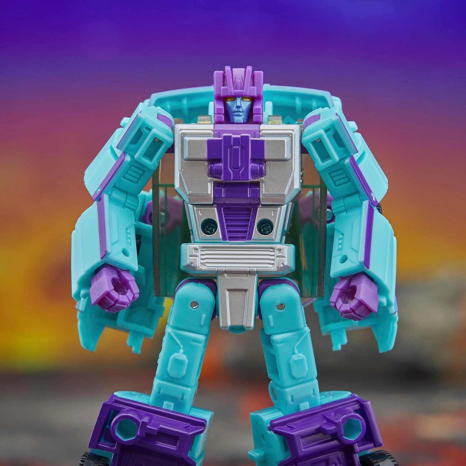 Transformers Generations Legacy United Deluxe Class G2 Universe Breakdown Action Figure