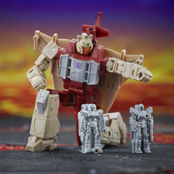 Transformers Generations Legacy United Deluxe Doom'n Destruction Collection 2 Pack (Prime Universe Breakdown, Windsweeper) Action Figure