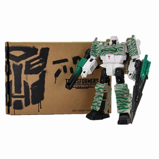 Transformers Generations Select Voyager Exclusive G2 Combat Megatron WFC-GS01 Action Figure